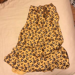 4SI3NNA Silky Animal Print Midi Skirt